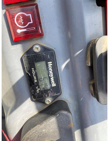 Takeuchi TB210R NVT - Minigrävmaskin: bild 4 Takeuchi TB210R NVT - Minigrävmaskin: bild 4