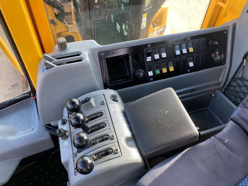 Volvo L90E NVT - Hjullastare: bild 5 Volvo L90E NVT - Hjullastare: bild 5