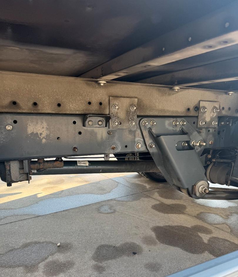 Eurocargo furgone e sponda - Lastbil med skåp: bild 4 Eurocargo furgone e sponda - Lastbil med skåp: bild 4