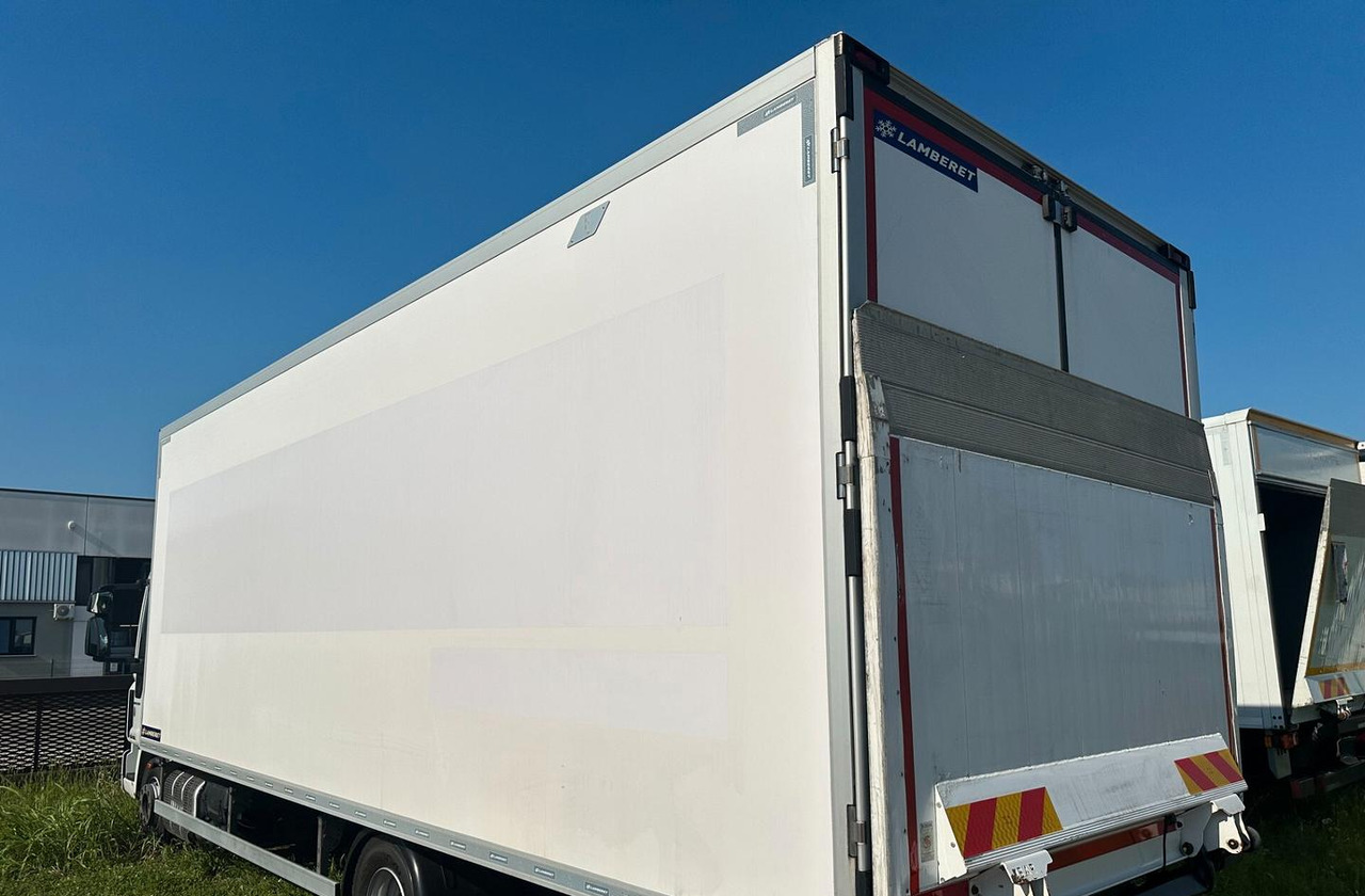 Iveco - Kylbil lastbil: bild 4 Iveco - Kylbil lastbil: bild 4