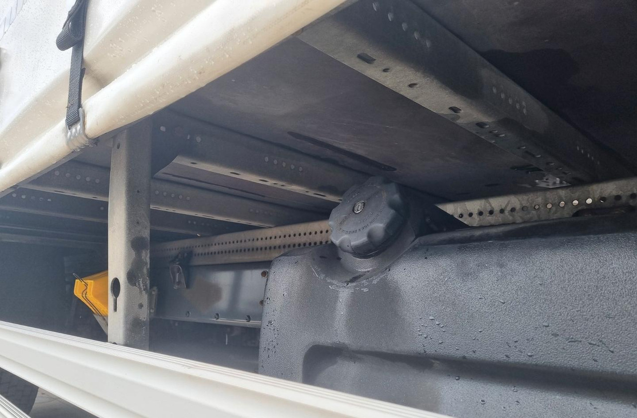 Volvo fl 250 euro 6 copri/scopri sponda - Kapellbil: bild 4 Volvo fl 250 euro 6 copri/scopri sponda - Kapellbil: bild 4