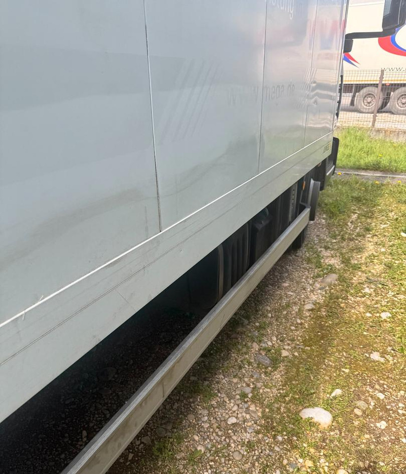 Lastbil med skåp iveco 75e190: bild 8 Lastbil med skåp iveco 75e190: bild 8