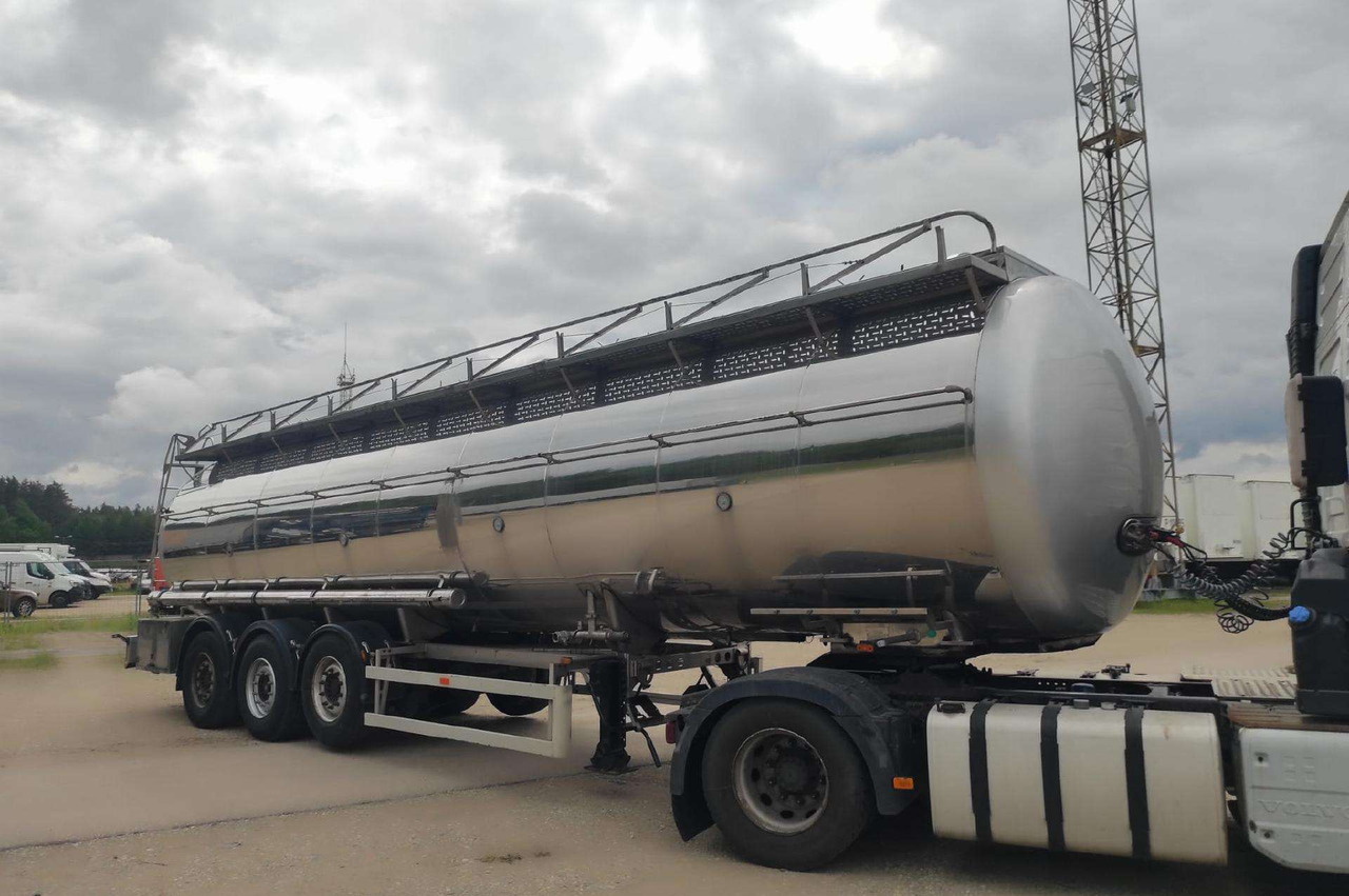 Farcinox - Tanktrailer: bild 2 Farcinox - Tanktrailer: bild 2