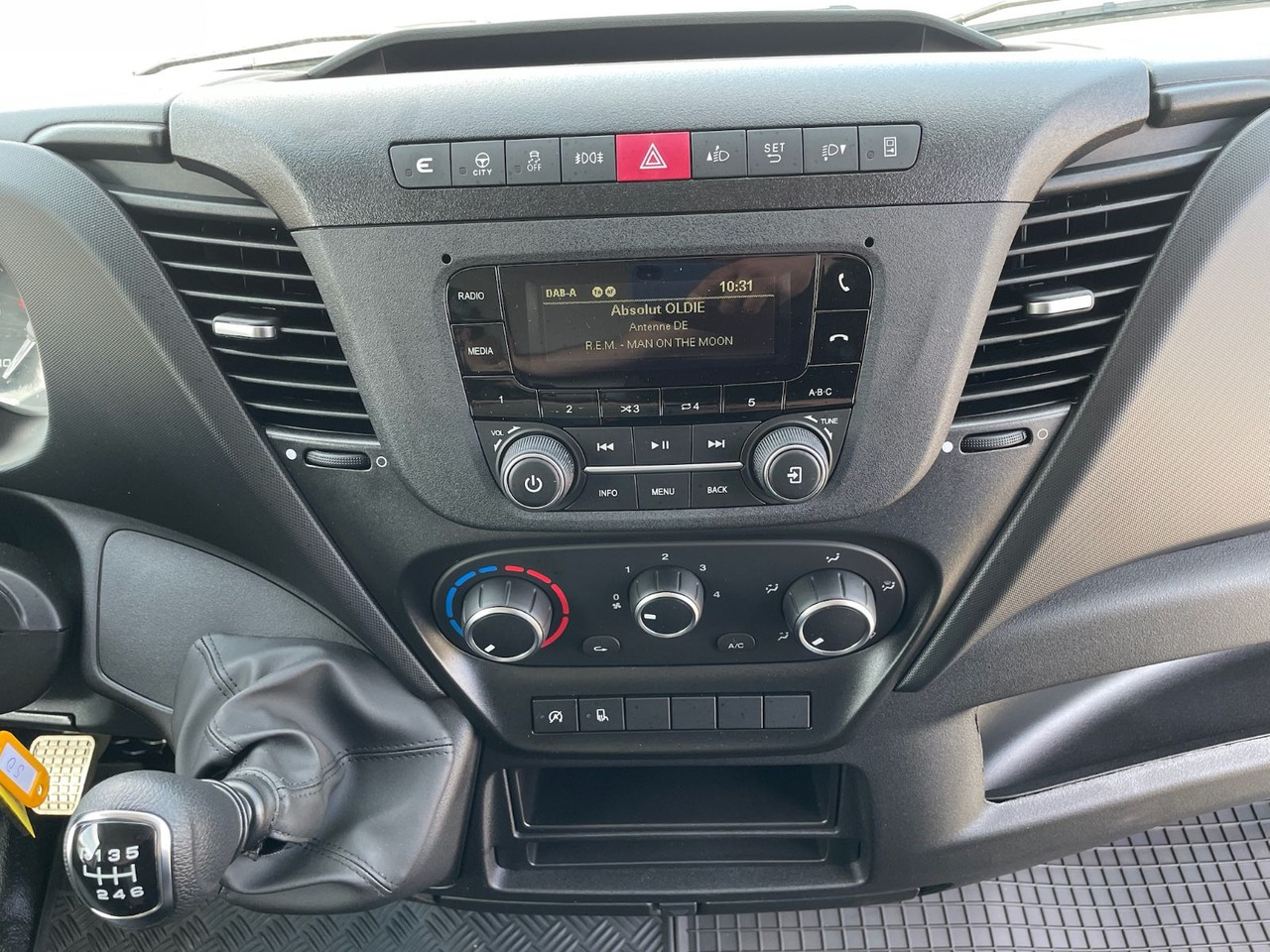 Leasa  Iveco Daily 35S16 L4H2 Kastenwagen/GARANTIE/4680mm/AC Iveco Daily 35S16 L4H2 Kastenwagen/GARANTIE/4680mm/AC: bild 11