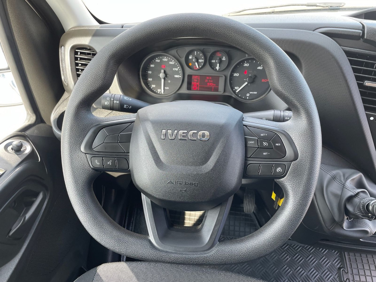 Leasa  Iveco Daily 35S16 L4H2 Kastenwagen/GARANTIE/4680mm/AC Iveco Daily 35S16 L4H2 Kastenwagen/GARANTIE/4680mm/AC: bild 12