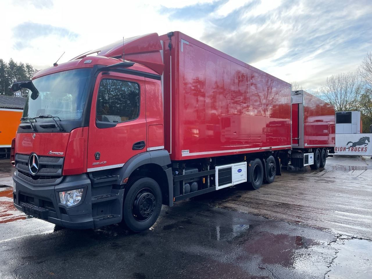 Mercedes-Benz Actros 2543 6x2 Kühlkoffer/CARRIER/KERSCHER/EU6d - Kylbil lastbil: bild 3 Mercedes-Benz Actros 2543 6x2 Kühlkoffer/CARRIER/KERSCHER/EU6d - Kylbil lastbil: bild 3