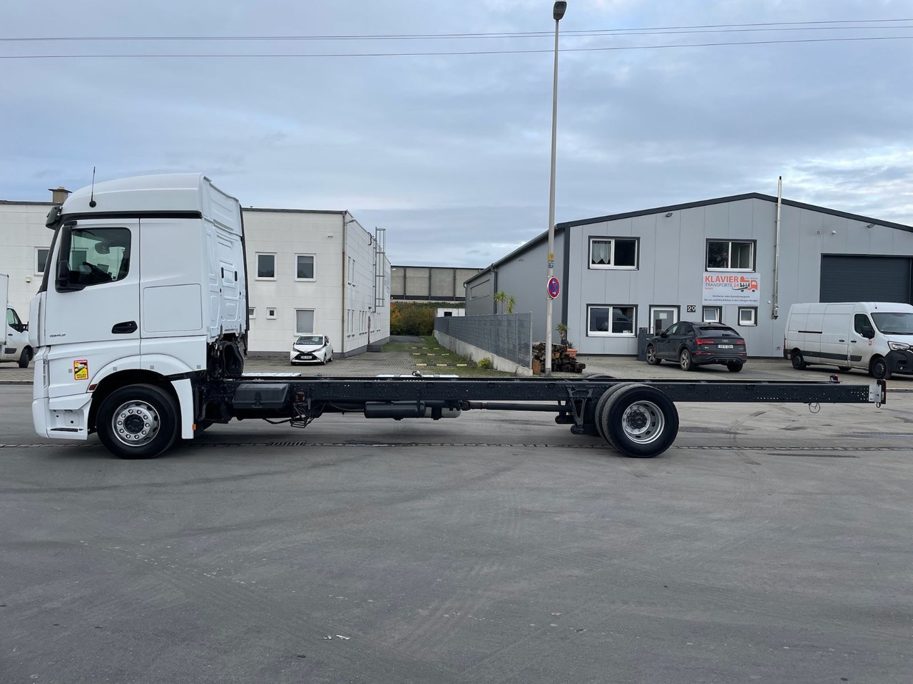 Mercedes-Benz Actros 4 1843 4x2 Fahrgestell/StandAC/ACC/EU6 - Chassi lastbil: bild 4 Mercedes-Benz Actros 4 1843 4x2 Fahrgestell/StandAC/ACC/EU6 - Chassi lastbil: bild 4