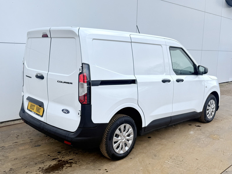 Ford Transit Courier 1.0 EcoBoost 100PK **Benzine** Climate Control Cruise Lane assist Carplay Camera Stuur / Stoelverwarming Parkeersensoren voor achter - Små skåpbil: bild 3 Ford Transit Courier 1.0 EcoBoost 100PK **Benzine** Climate Control Cruise Lane assist Carplay Camera Stuur / Stoelverwarming Parkeersensoren voor achter - Små skåpbil: bild 3