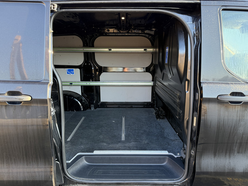 Små skåpbil Ford Transit Custom 320 2.0 TDCI 136PK **4 Jaar Fabrieksgarantie** L1H1 LED Climate Control Adaptieve Cruise Control Carplay Camera Stoelverwarming: bild 10 Små skåpbil Ford Transit Custom 320 2.0 TDCI 136PK **4 Jaar Fabrieksgarantie** L1H1 LED Climate Control Adaptieve Cruise Control Carplay Camera Stoelverwarming: bild 10