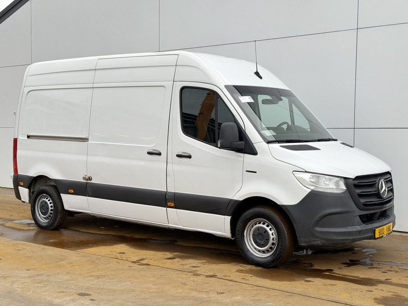Mercedes-Benz eSprinter 312 55kWh ALL-IN PRIJS L2H2 55kWh 168km WLTP 80kw Snelladen Climate Control Stoelverwarming - Skåpbil, El transportbil: bild 4 Mercedes-Benz eSprinter 312 55kWh ALL-IN PRIJS L2H2 55kWh 168km WLTP 80kw Snelladen Climate Control Stoelverwarming - Skåpbil, El transportbil: bild 4