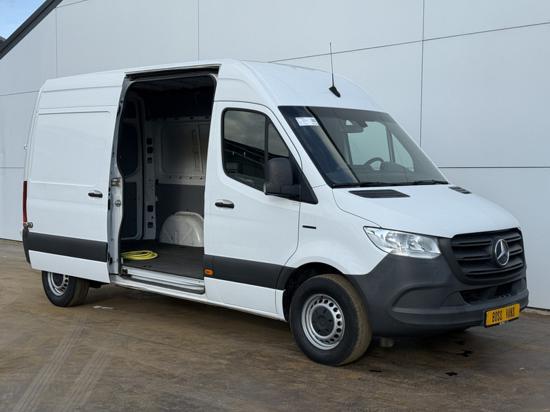 Mercedes-Benz eSprinter 312 ALL-IN PRIJS L2H2 55kWh 168km WLTP 80kw Snelladen Climate Control Camera Stoelverwarming Laadkabel - Skåpbil, El transportbil: bild 5 Mercedes-Benz eSprinter 312 ALL-IN PRIJS L2H2 55kWh 168km WLTP 80kw Snelladen Climate Control Camera Stoelverwarming Laadkabel - Skåpbil, El transportbil: bild 5