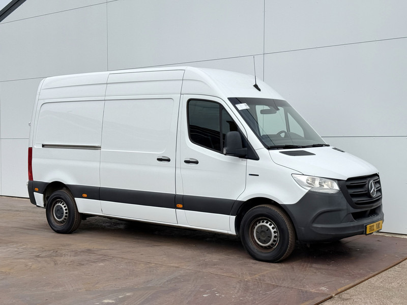 Mercedes-Benz eSprinter 312 - Binnenkort verwacht! L2H2 100% Elektrisch 55kWh 168km WLTP 80kw Snelladen Climate Control Camera Stoelverwarming - Skåpbil, El transportbil: bild 4 Mercedes-Benz eSprinter 312 - Binnenkort verwacht! L2H2 100% Elektrisch 55kWh 168km WLTP 80kw Snelladen Climate Control Camera Stoelverwarming - Skåpbil, El transportbil: bild 4