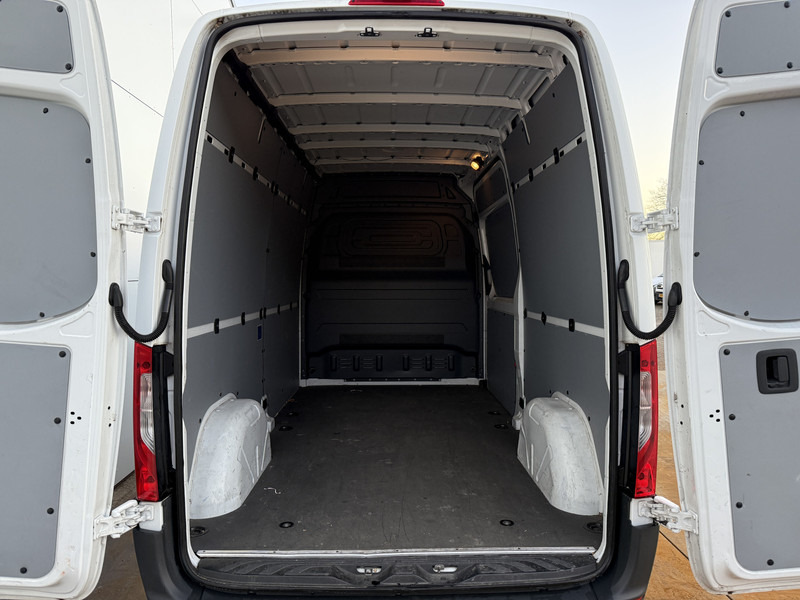 Leasa Mercedes-Benz eSprinter eSprinter L2H2 55 kWh ALL-IN PRIJS L2H2 55kWh 168km WLTP 80kw Snelladen Climate Control Camera Stoelverwarming Mercedes-Benz eSprinter eSprinter L2H2 55 kWh ALL-IN PRIJS L2H2 55kWh 168km WLTP 80kw Snelladen Climate Control Camera Stoelverwarming: bild 12