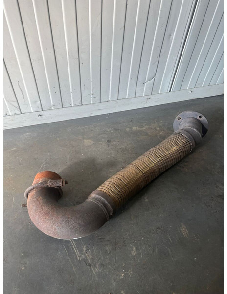 Liebherr A904 Li/A904C Li/R904/R904C - Avgasrör: bild 1 Liebherr A904 Li/A904C Li/R904/R904C - Avgasrör: bild 1