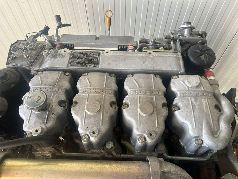 Liebherr A904 Li/A904C Li/R904/R904C - Motor: bild 2 Liebherr A904 Li/A904C Li/R904/R904C - Motor: bild 2