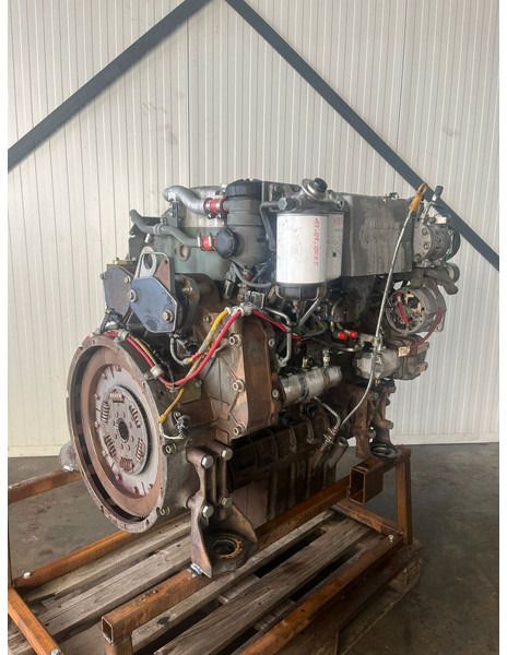 Liebherr A904 Li/A904C Li/R904/R904C - Motor: bild 1 Liebherr A904 Li/A904C Li/R904/R904C - Motor: bild 1