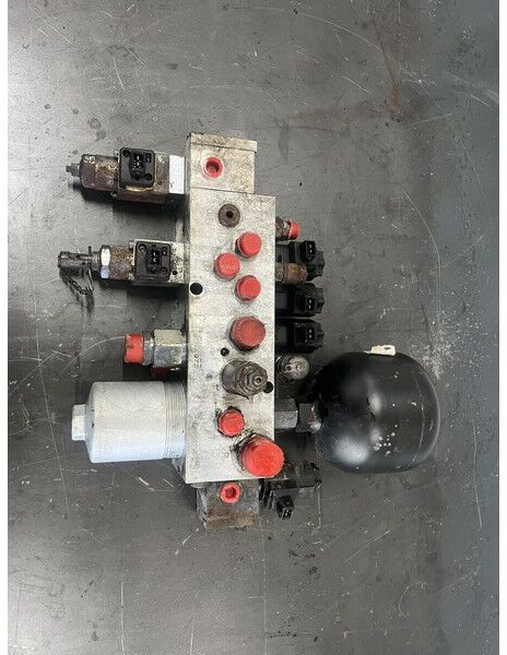 Liebherr A944C Li / A934C Li / R944C Li / R954C - Hydraulik: bild 1 Liebherr A944C Li / A934C Li / R944C Li / R954C - Hydraulik: bild 1