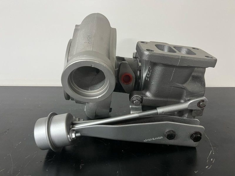 Liebherr LH60, R946, R950 - Turbo: bild 2 Liebherr LH60, R946, R950 - Turbo: bild 2