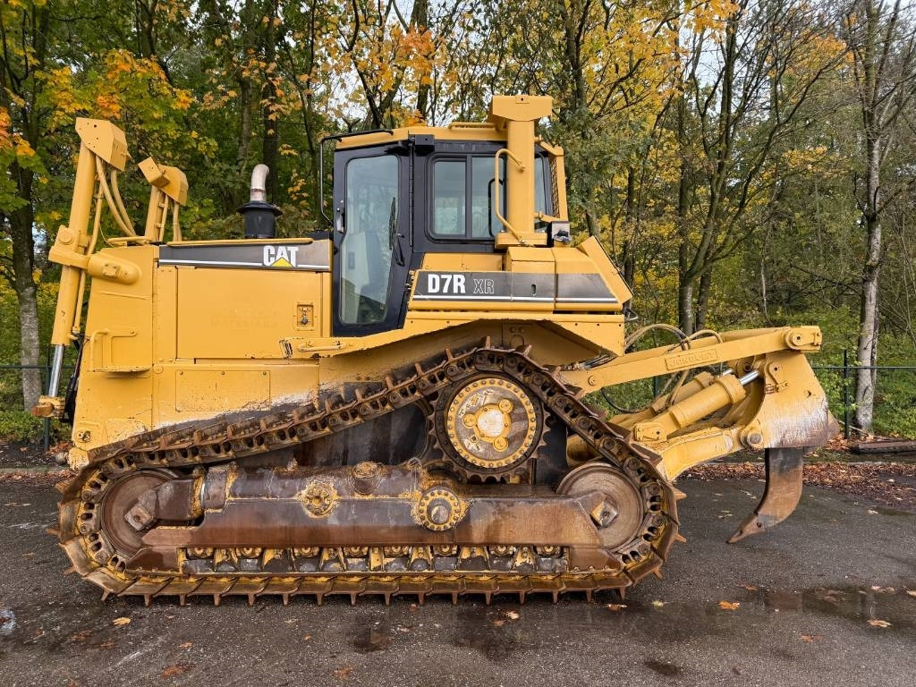 CAT D7R XR CE / LOW HOURS / TOP CONDITION - Bulldozer: bild 3 CAT D7R XR CE / LOW HOURS / TOP CONDITION - Bulldozer: bild 3