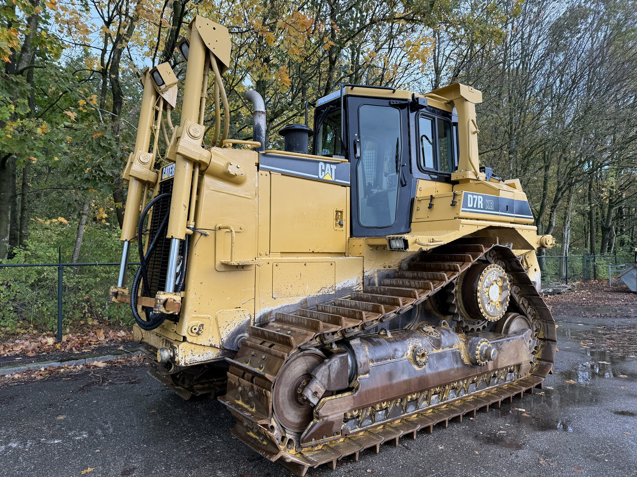 Caterpillar D7R XR CE / LOW HOURS / TOP CONDITION - Bulldozer: bild 1 Caterpillar D7R XR CE / LOW HOURS / TOP CONDITION - Bulldozer: bild 1