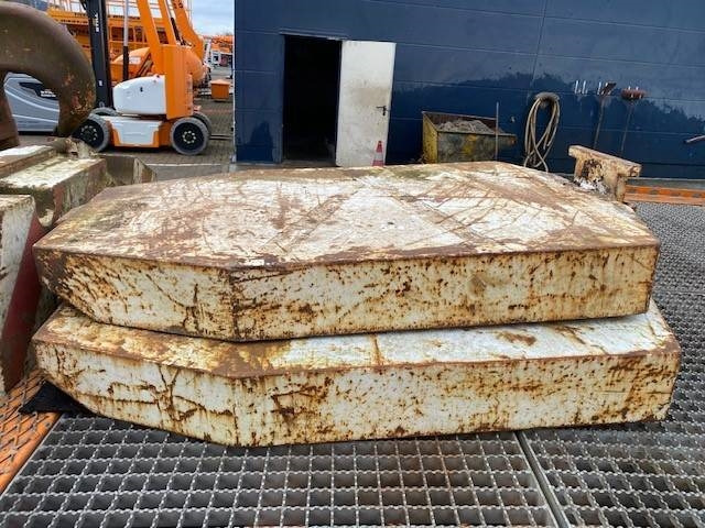 Terex Demag 160t hook block 5-sheave CC2800 / TC2800 - Lastbilskran för Byggmaskiner: bild 4 Terex Demag 160t hook block 5-sheave CC2800 / TC2800 - Lastbilskran för Byggmaskiner: bild 4