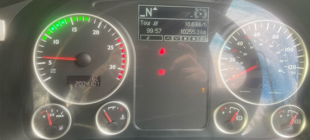 MAN Man tgs 26.320 6x2 hds hmf 1420k-rc euro6 platforma skrzynia - Flakbil: bild 3 MAN Man tgs 26.320 6x2 hds hmf 1420k-rc euro6 platforma skrzynia - Flakbil: bild 3