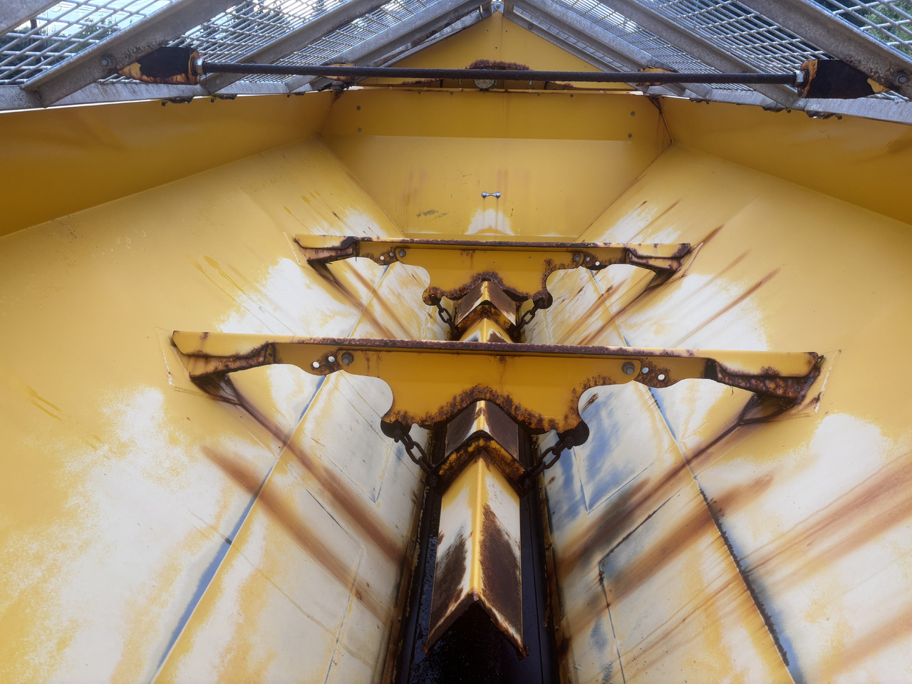 MAN TGM 18.290 4X4 BB GRITTER/SPREADER/PLOUGH - Plogbil: bild 4 MAN TGM 18.290 4X4 BB GRITTER/SPREADER/PLOUGH - Plogbil: bild 4