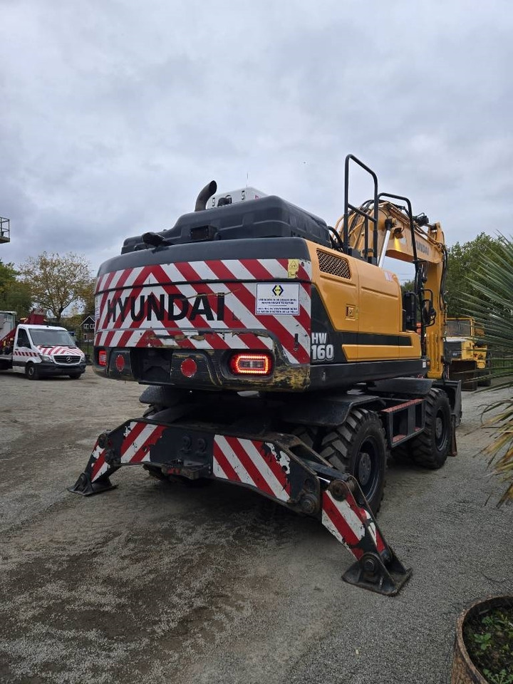 Hyundai HW 160 - Grävmaskin på däck: bild 4 Hyundai HW 160 - Grävmaskin på däck: bild 4