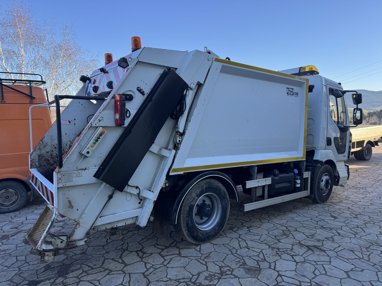 Renault Midlum 180 DXi - Sopbil: bild 4 Renault Midlum 180 DXi - Sopbil: bild 4