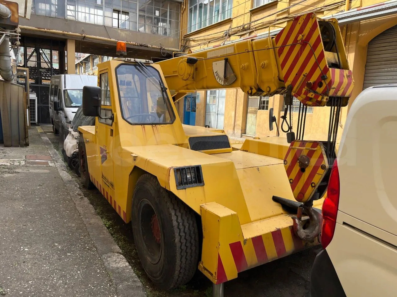 Manghi Gru MTA 160/1 - Mobilkran: bild 2 Manghi Gru MTA 160/1 - Mobilkran: bild 2