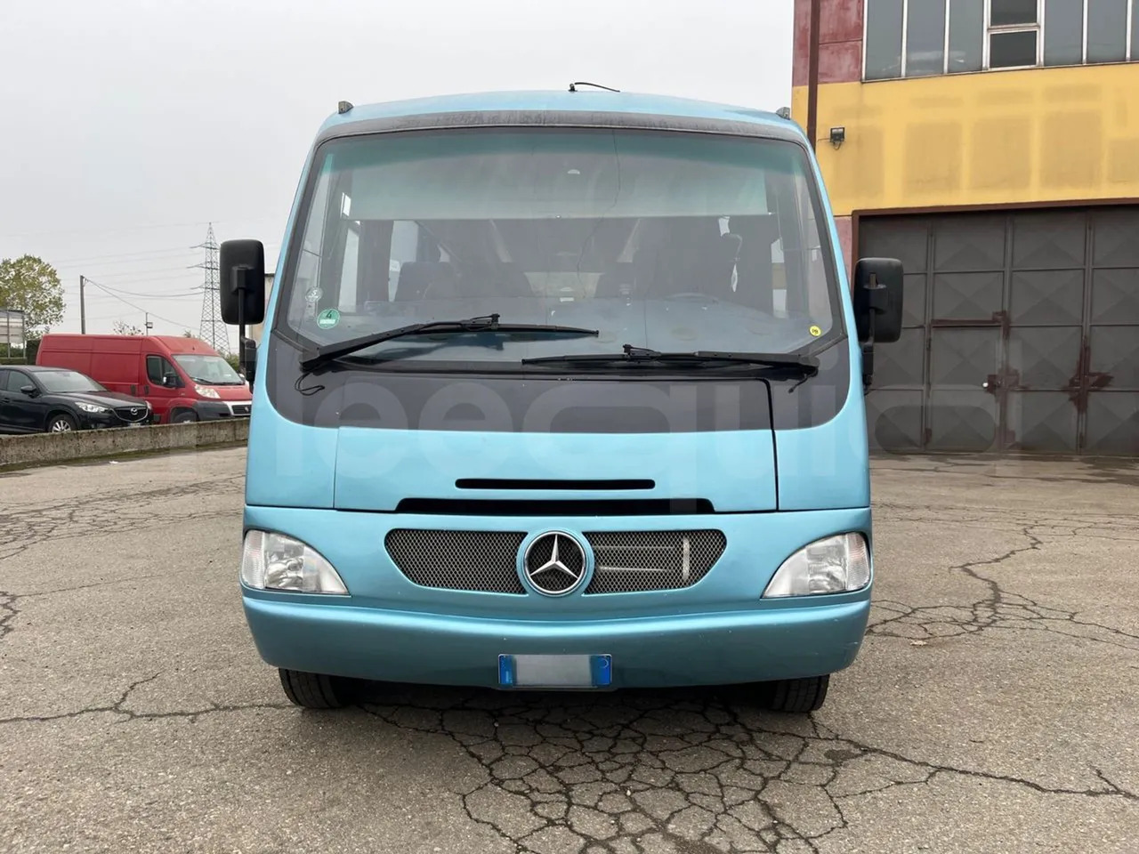Mercedes-Benz Beluga - Turistbuss: bild 2 Mercedes-Benz Beluga - Turistbuss: bild 2