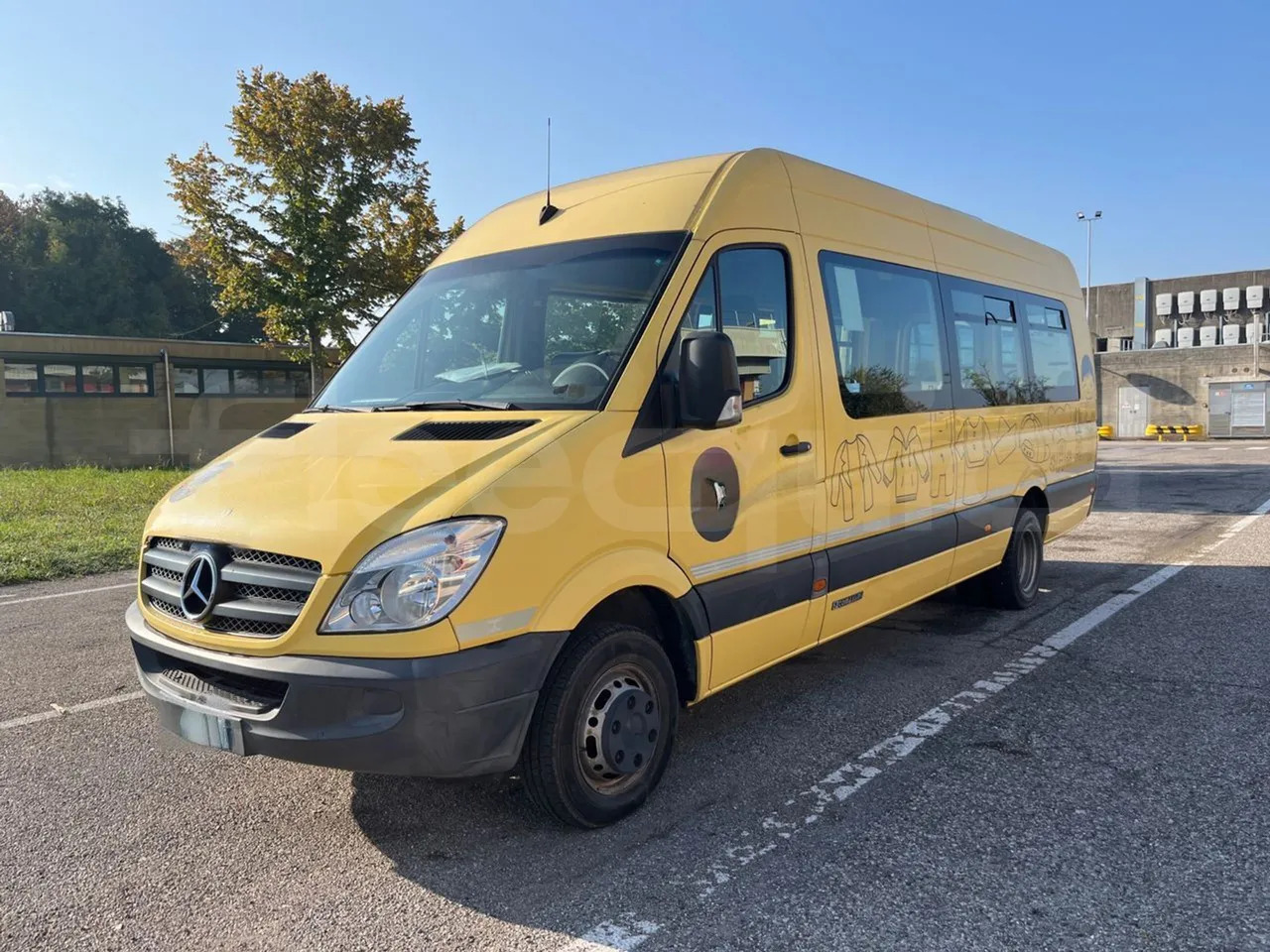 Mercedes-Benz Sprinter - Skolbuss: bild 4 Mercedes-Benz Sprinter - Skolbuss: bild 4