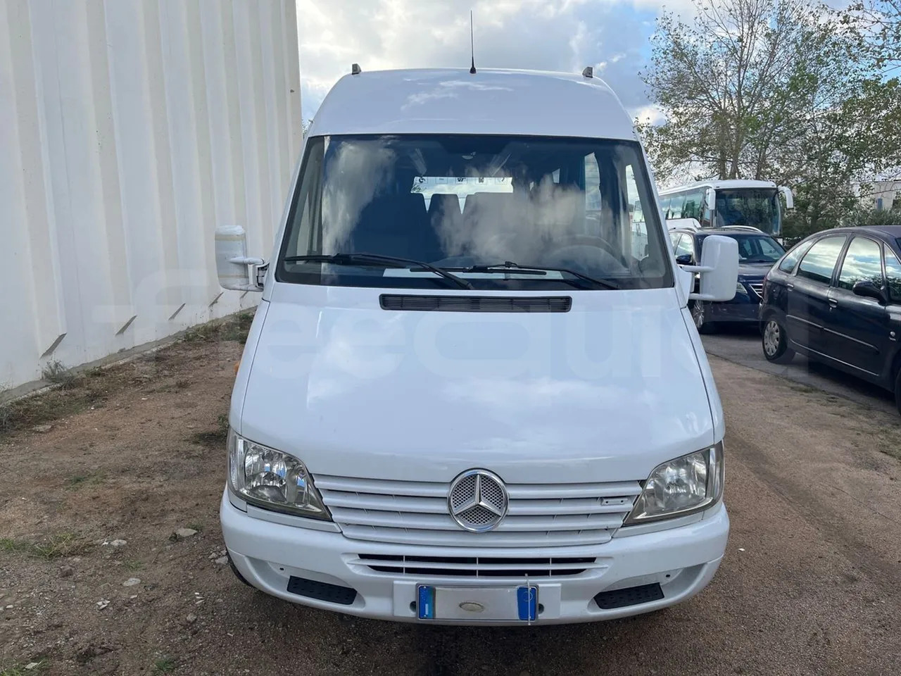 Mercedes-Benz Sprinter - Förortsbuss: bild 2 Mercedes-Benz Sprinter - Förortsbuss: bild 2