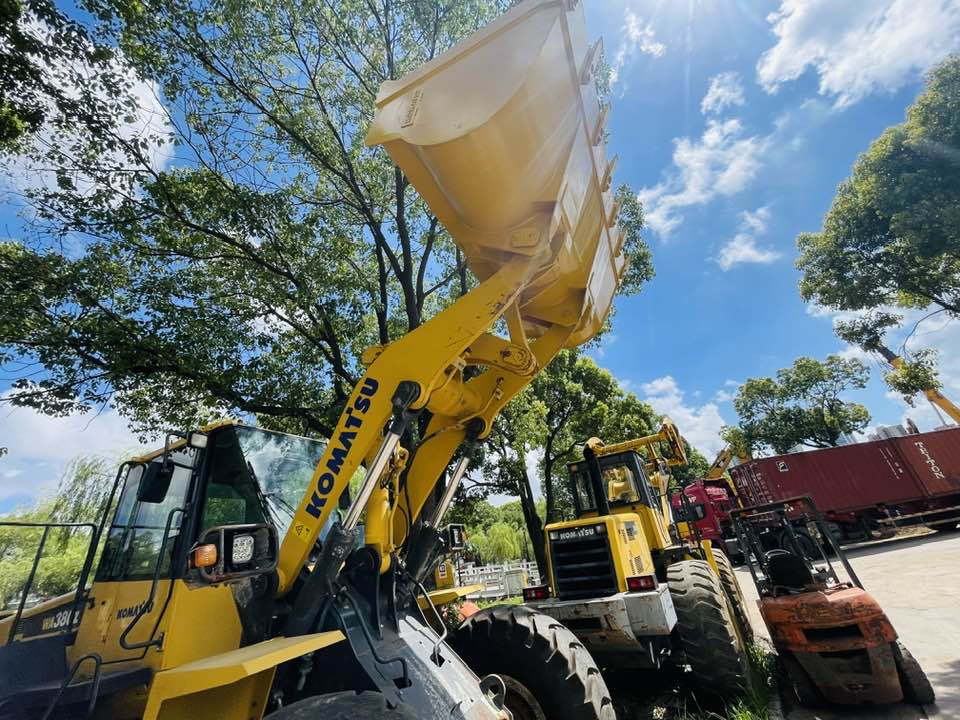 Komatsu WA380-8 - Hjullastare: bild 4 Komatsu WA380-8 - Hjullastare: bild 4