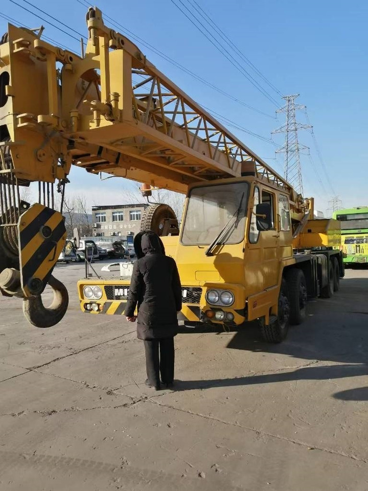 Tadano TL 300 E - Mobilkran: bild 1 Tadano TL 300 E - Mobilkran: bild 1