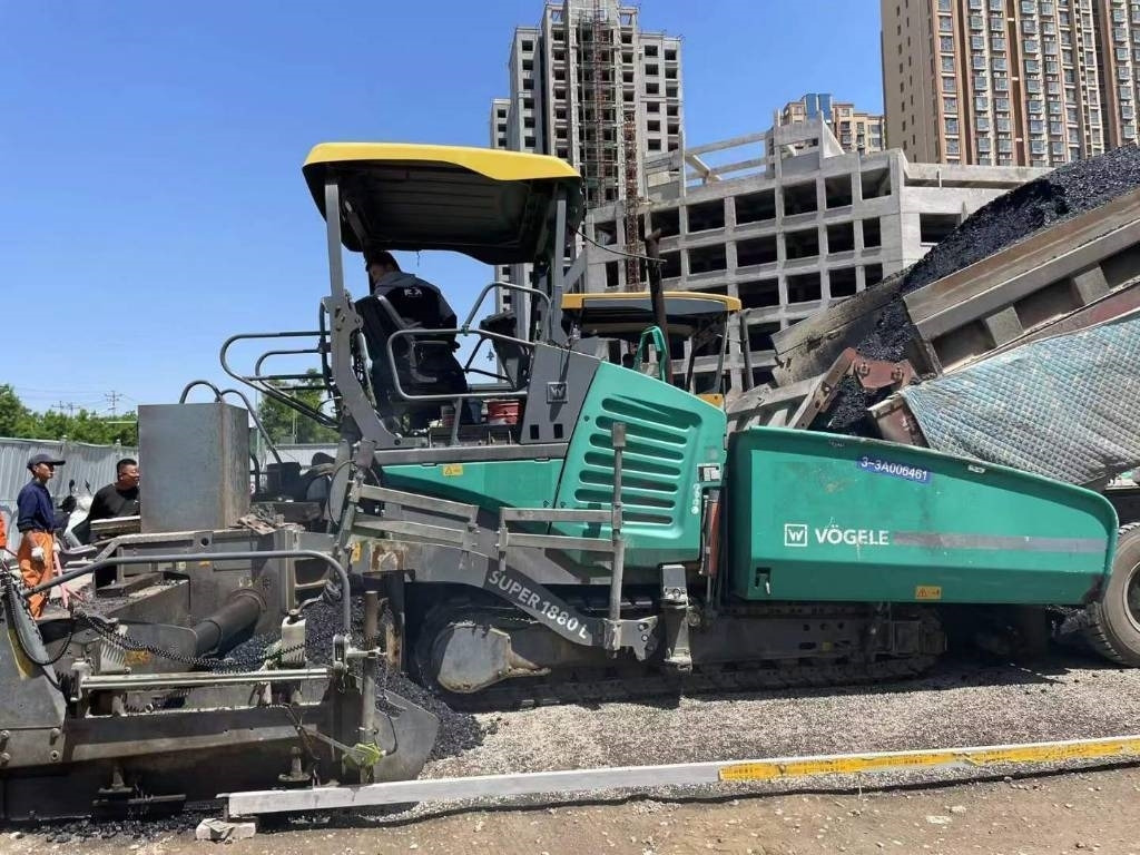 Vögele Super 1880L - Asfaltläggare: bild 1 Vögele Super 1880L - Asfaltläggare: bild 1