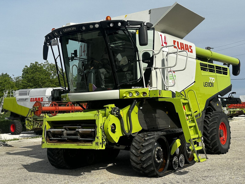 Claas Lexion 770 TT 4X4 CEMOS - Skördetröska: bild 1 Claas Lexion 770 TT 4X4 CEMOS - Skördetröska: bild 1
