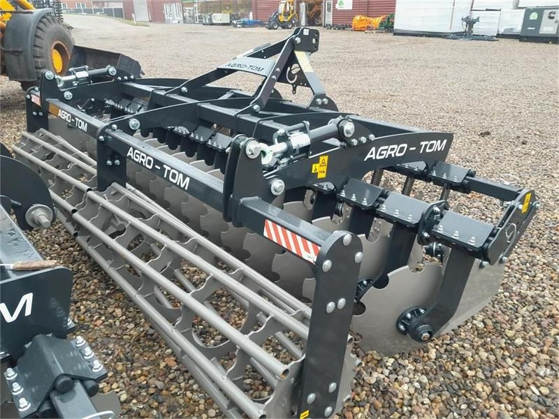 Agro - TOM 4 METERS - Tallriksredskap: bild 4 Agro - TOM 4 METERS - Tallriksredskap: bild 4