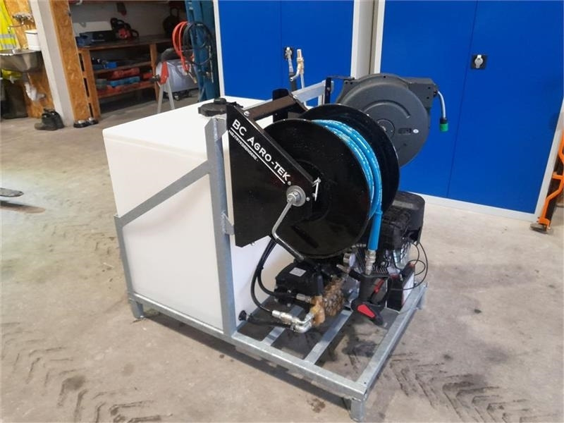 - - - BC AGRO - Högtryckstvätt: bild 1 - - - BC AGRO - Högtryckstvätt: bild 1