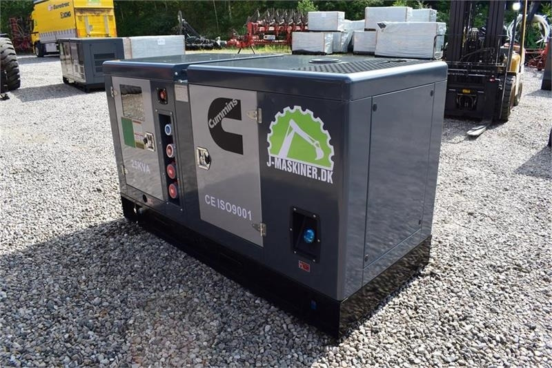 - - - Cummins 25kva - Elgenerator: bild 4 - - - Cummins 25kva - Elgenerator: bild 4