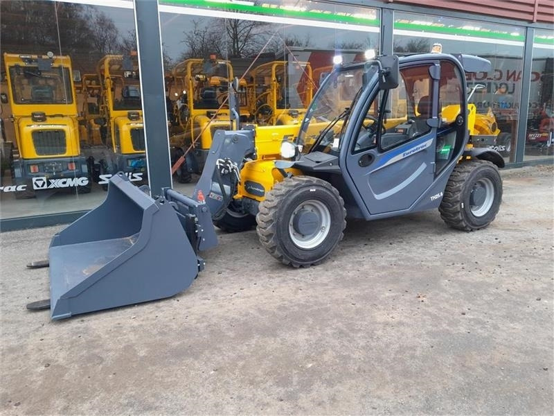 - - - EUROTRAC TH25.6 FABRIKS NY - Teleskoplastar: bild 2 - - - EUROTRAC TH25.6 FABRIKS NY - Teleskoplastar: bild 2