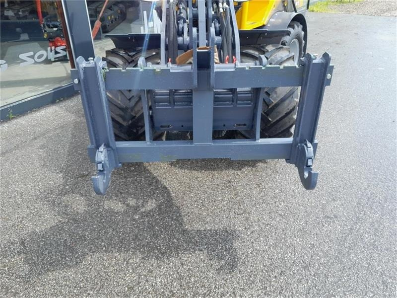 FK Machinery 3 PUNKTS OPHÆNG - Redskapsfäste för Byggmaskiner: bild 2 FK Machinery 3 PUNKTS OPHÆNG - Redskapsfäste för Byggmaskiner: bild 2