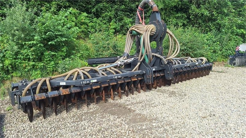 Inter-Tech 7,5 MTR gyllenedfælder - Jord injektor: bild 1 Inter-Tech 7,5 MTR gyllenedfælder - Jord injektor: bild 1