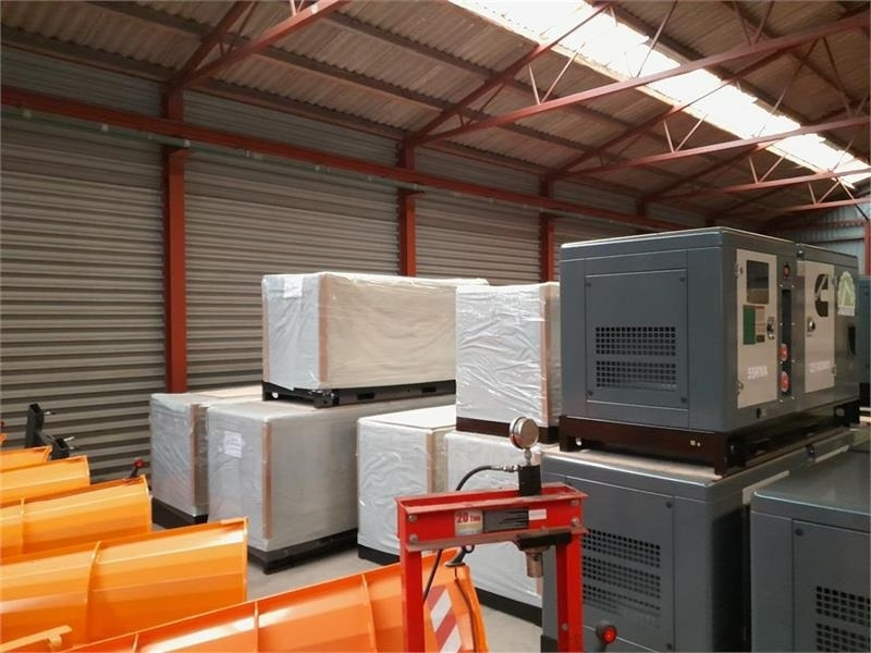 - - - J-Maskiner - Elgenerator: bild 3 - - - J-Maskiner - Elgenerator: bild 3