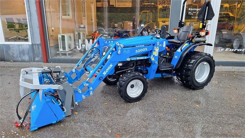 Solis 26 - Kommunaltraktor: bild 1 Solis 26 - Kommunaltraktor: bild 1