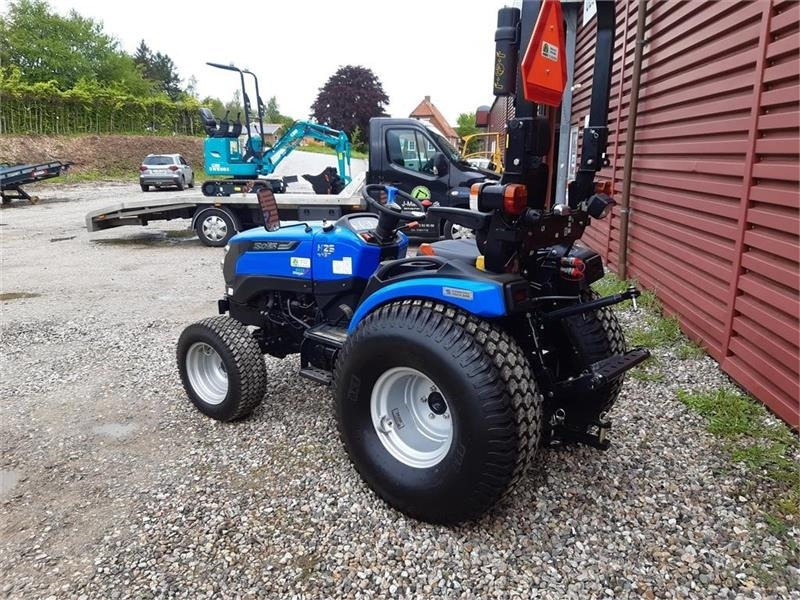 Solis 26 hst - Kommunaltraktor: bild 2 Solis 26 hst - Kommunaltraktor: bild 2