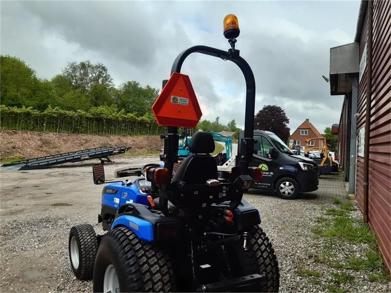 Solis 26 hst - Kommunaltraktor: bild 4 Solis 26 hst - Kommunaltraktor: bild 4