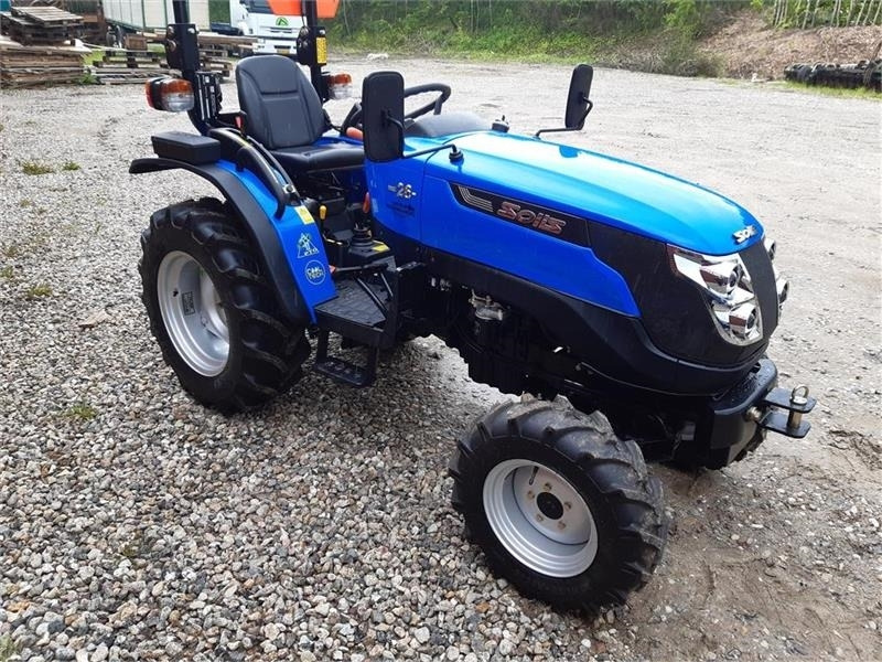 Solis 26 servostyring og brede traktor dæk - Kommunaltraktor: bild 5 Solis 26 servostyring og brede traktor dæk - Kommunaltraktor: bild 5
