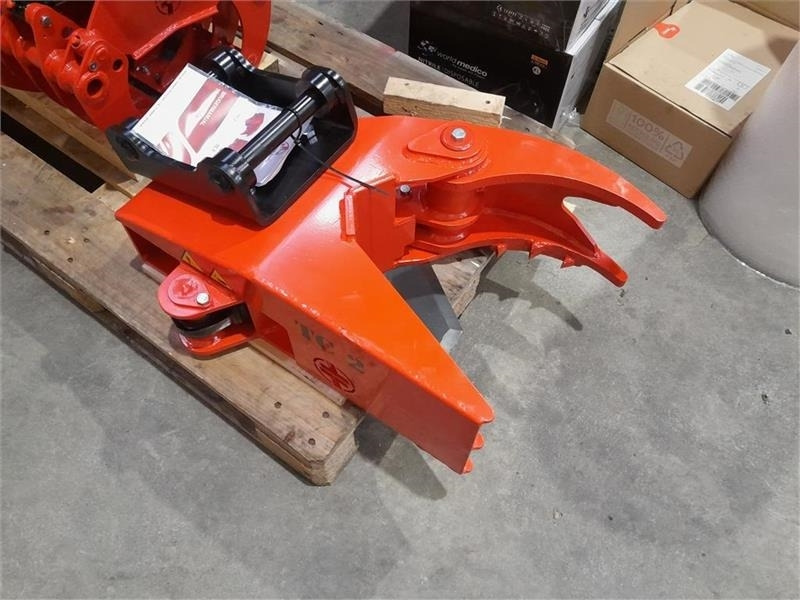 - - - TRÆ KLIPPER - Skördaraggregat: bild 1 - - - TRÆ KLIPPER - Skördaraggregat: bild 1