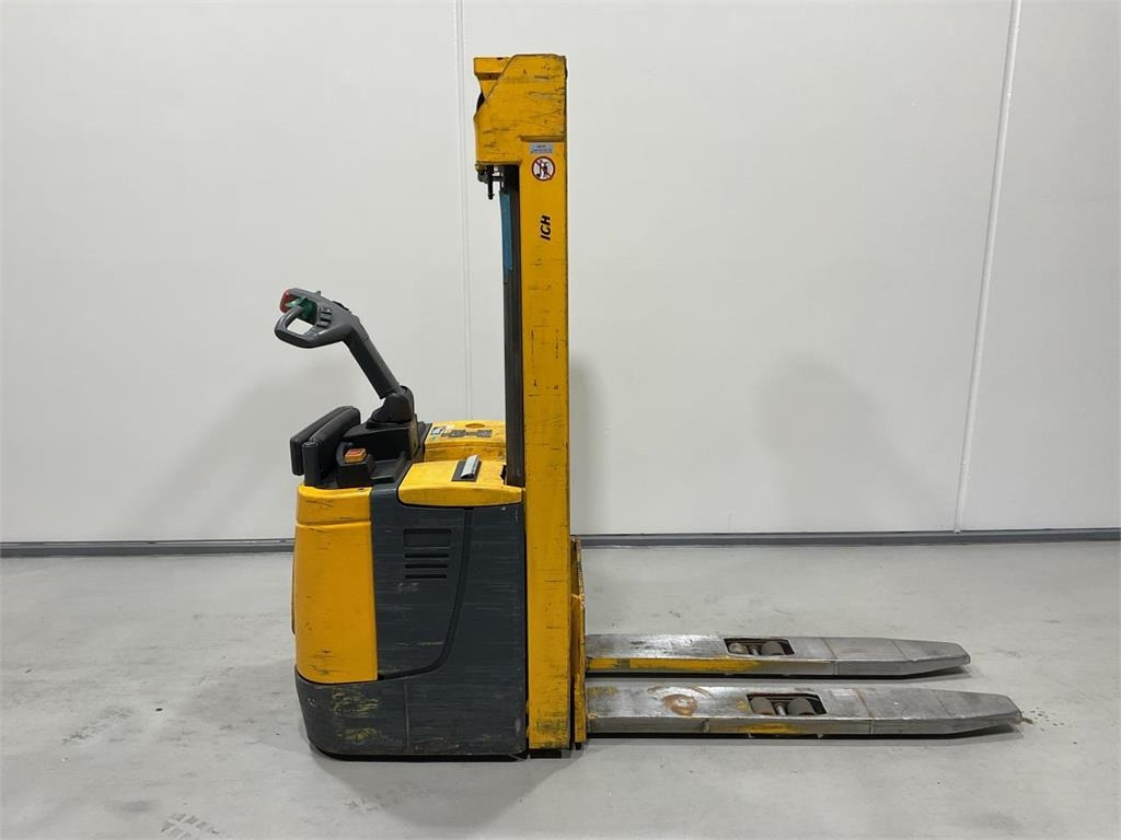 Jungheinrich ERC 214 - Staplare: bild 1 Jungheinrich ERC 214 - Staplare: bild 1